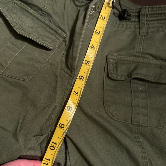 Brandy Melville cargo pants - Picture 4 of 7